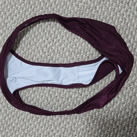 VS Pink Bikini - Picture 5 of 5